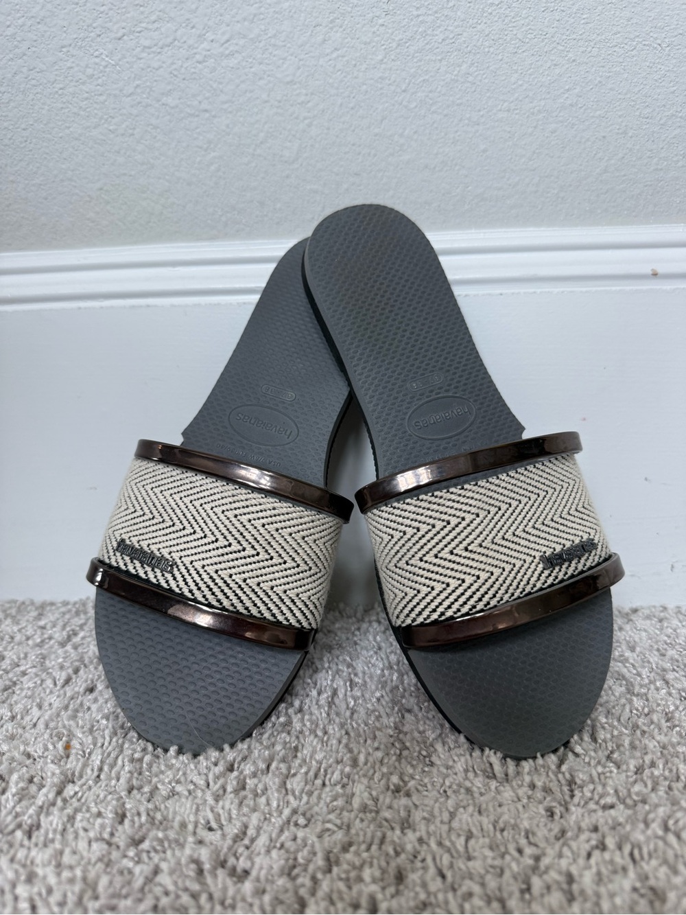 Havaianas Woven and Metallic Slides in Cream, Gray and Silver